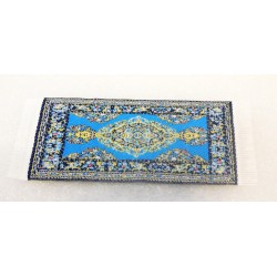 1 tapis fils tissés bleu 9cm sur 5cm